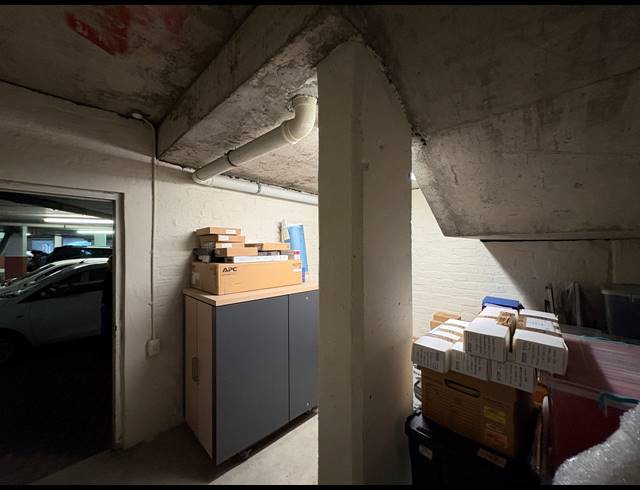 197M² OFFICE TO LET IN CENTURY CITY